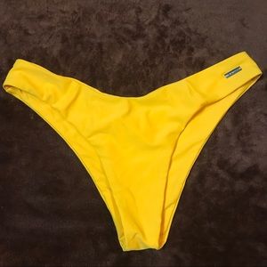 Blackbough Swimwear Maui bottoms / Mango / M